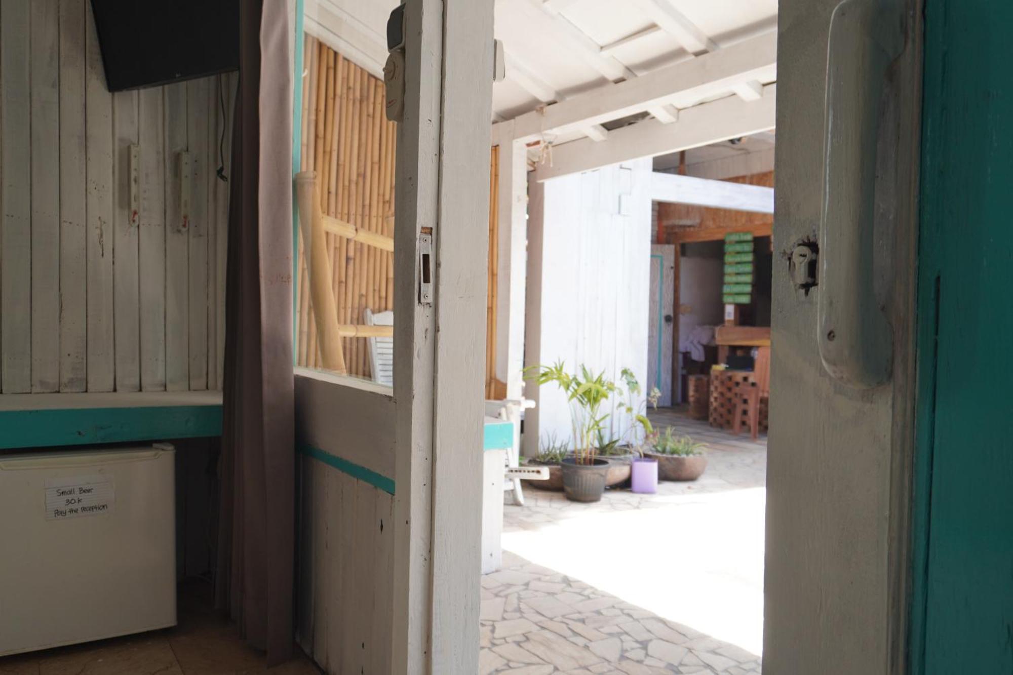 Kushak Bungalow Gili Trawangan Exteriör bild